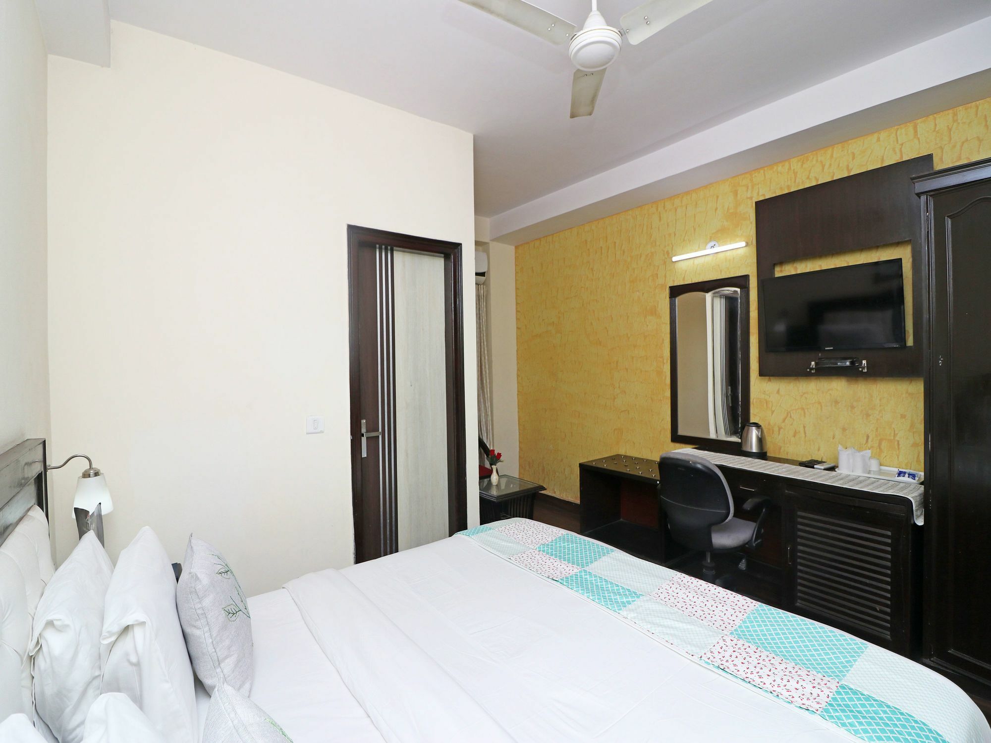 فندق Oyo 13451 Star Corporate Avenue نيودلهي المظهر الخارجي الصورة